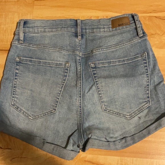 Denim shorts - Picture 2 of 2